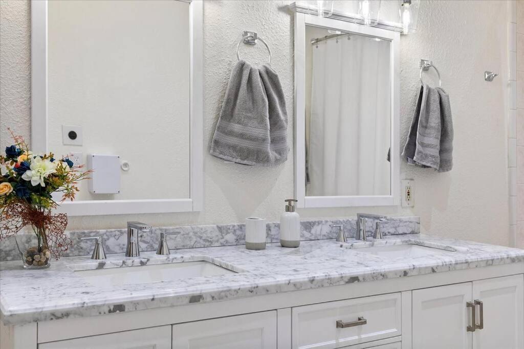 Lucky House - Tranquility In The Middle Of Houston - Tv In Every Room - 300 M2 Exterior foto